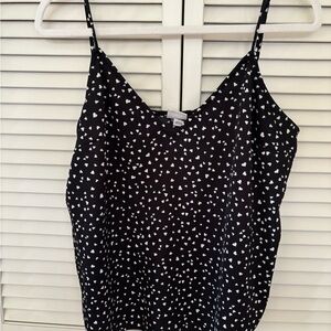 • a new day heart pattern v-neck cami | l •
